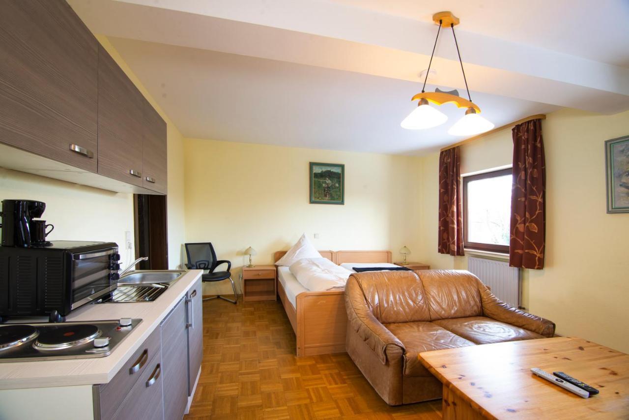 Hotel Zum Bergischen Hof Dormagen Zewnętrze zdjęcie