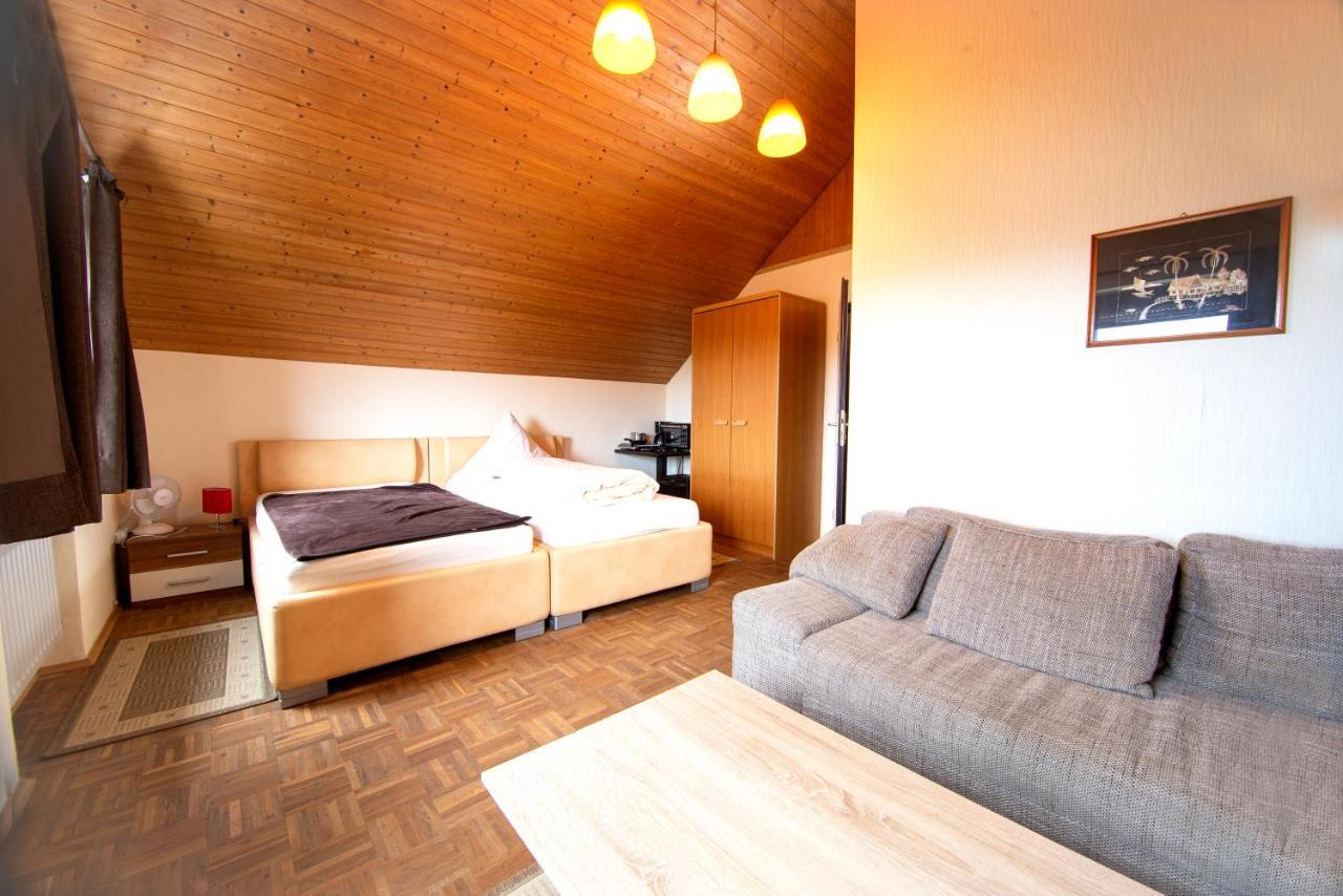 Hotel Zum Bergischen Hof Dormagen Zewnętrze zdjęcie