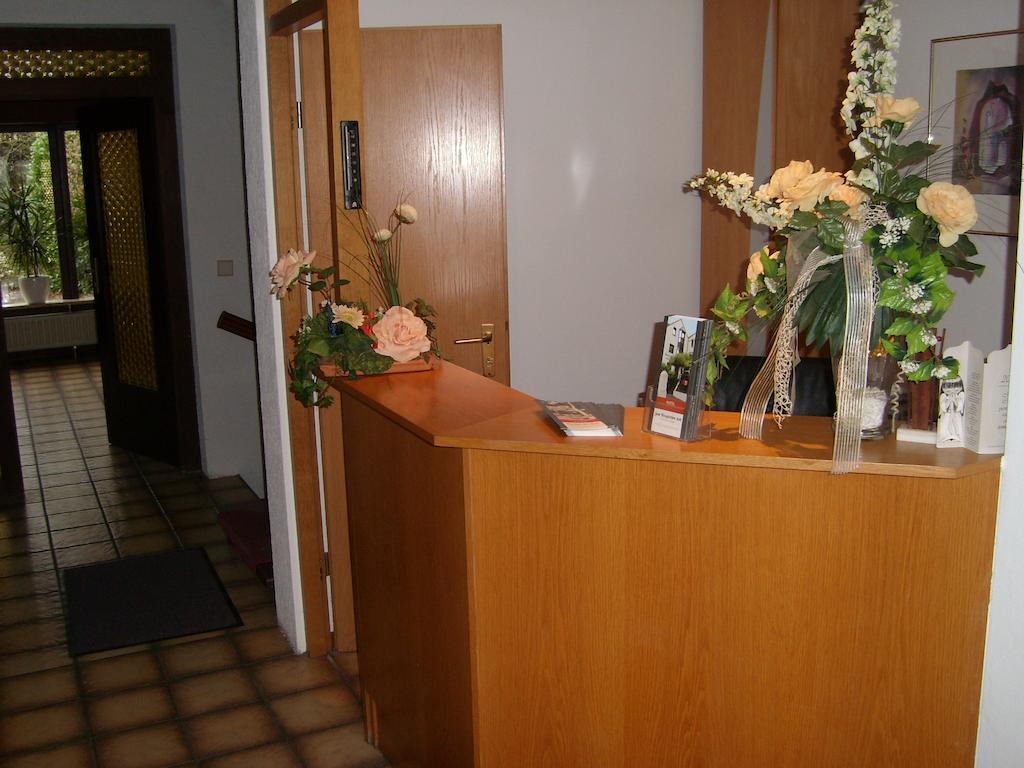Hotel Zum Bergischen Hof Dormagen Zewnętrze zdjęcie